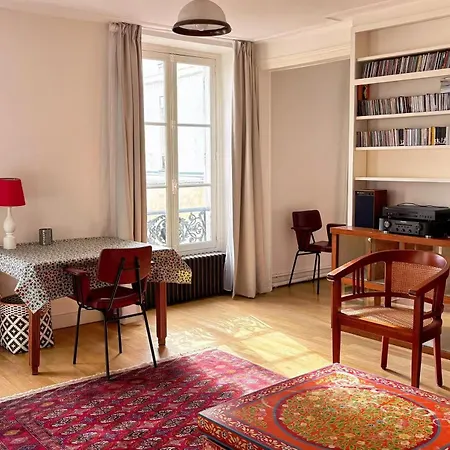 דירה Large 4-room In 5th Cuvier פריז