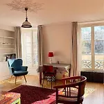 Apartment Large 4-room In 5th Cuvier Paris