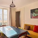Apartment Large 4-room In 5th Cuvier *