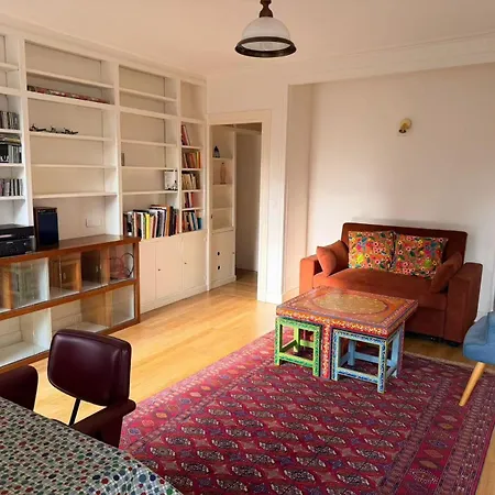 Large 4-room In 5th Cuvier * Párizs