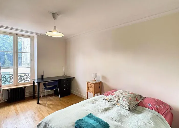Апартаменты Large 4-room In 5th Cuvier