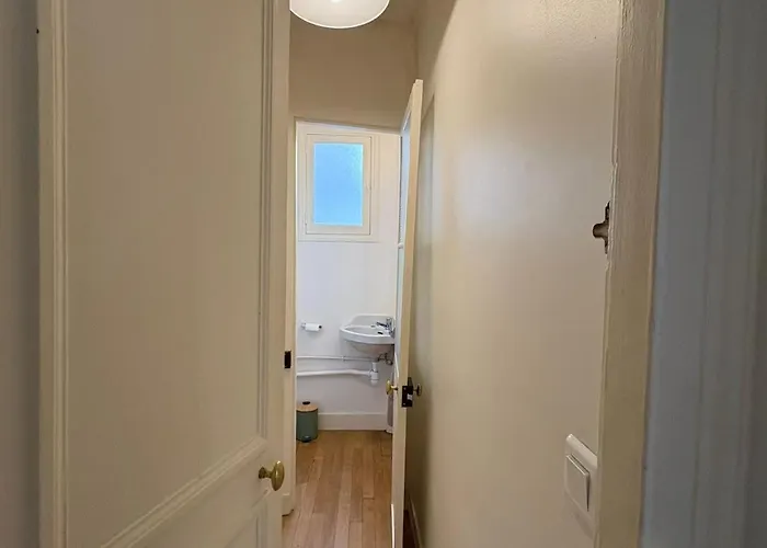 Large 4-room In 5th Cuvier Апартаменты Париж